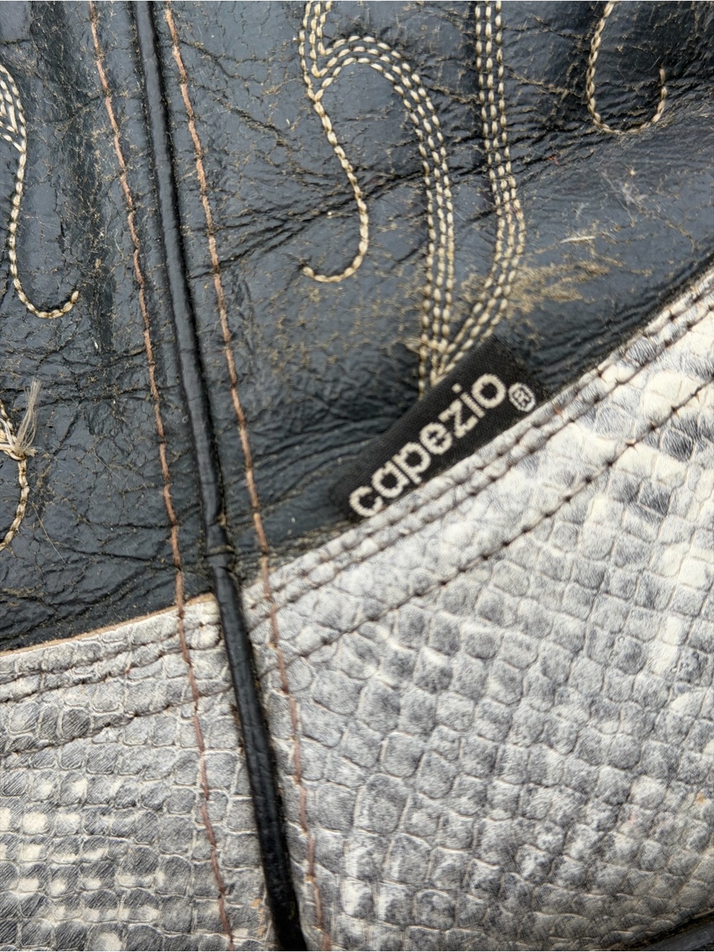 Capezio Black Shaft with Silver Snakeskin Western Cowboy Boots size 7.5m - Picture 2 of 5